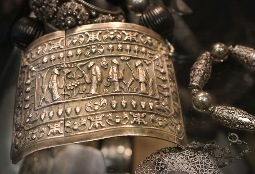 Antique Jewelry